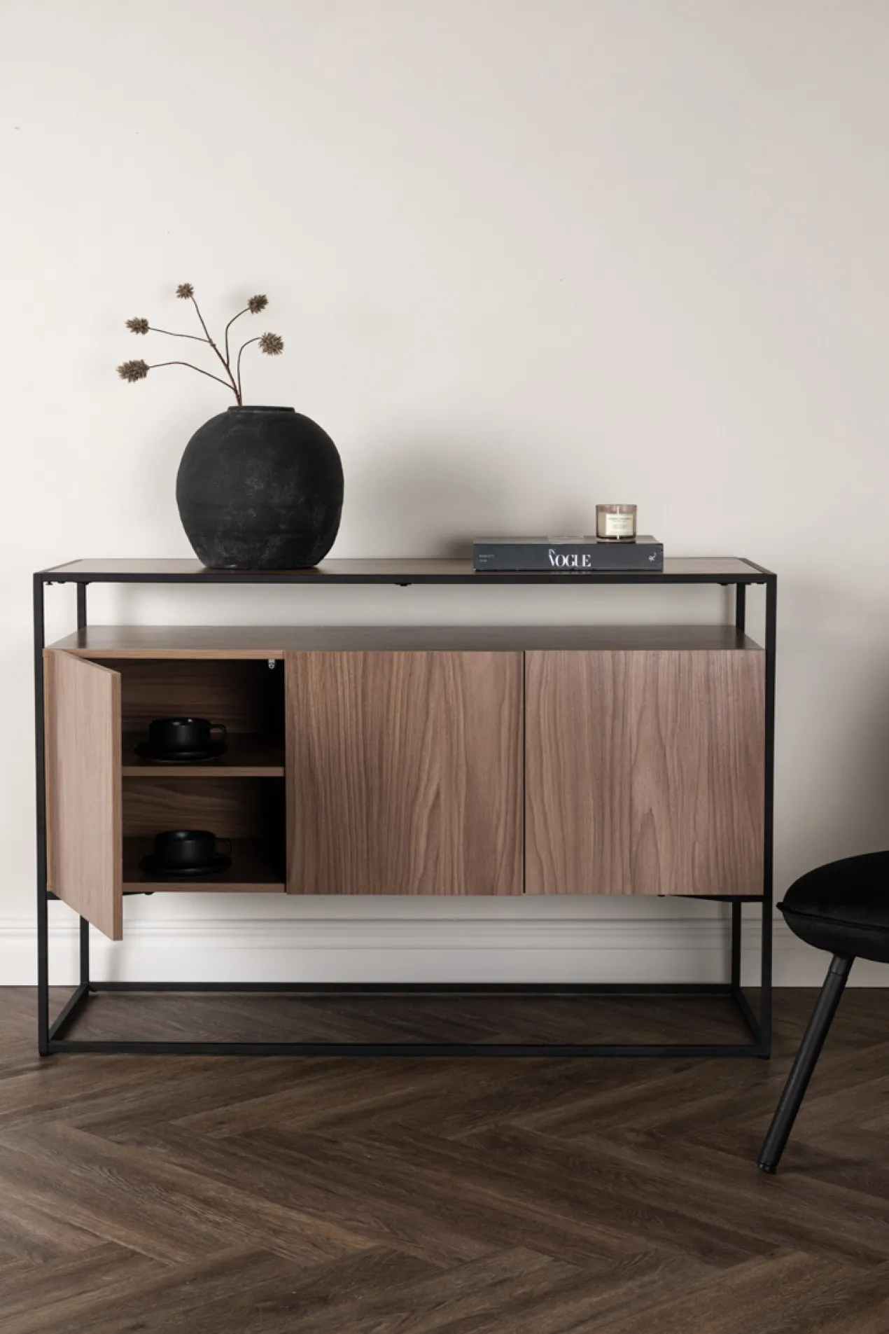 Houten dressoir Cedric Bruin