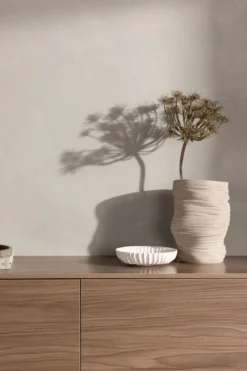 Houten dressoir Leona Zwart