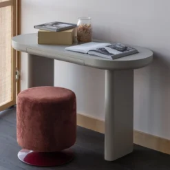 Islen poef met draaivoet boucle bordeauxrood
