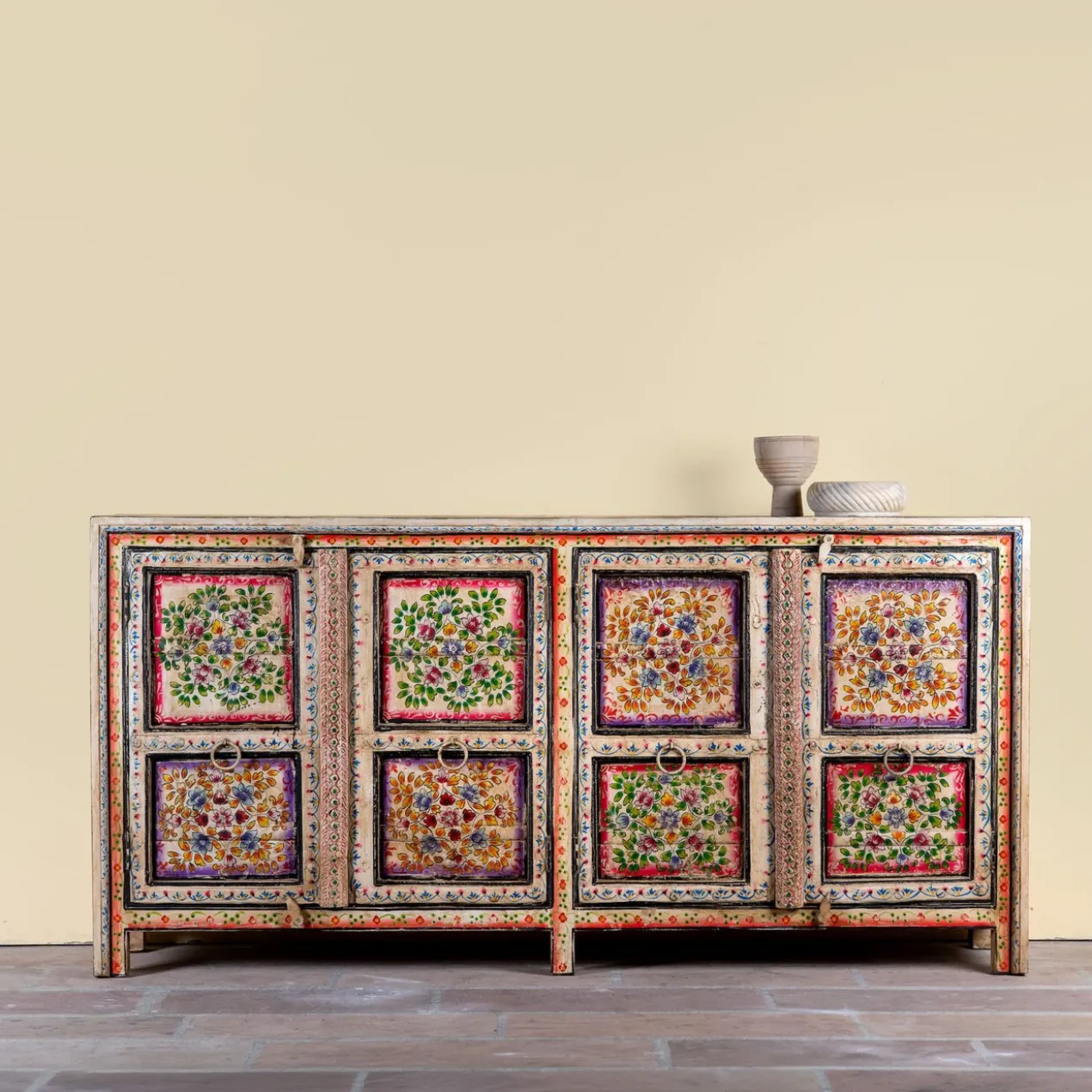 Jayvyn - Handbeschilderd Oud Houten Dressoir