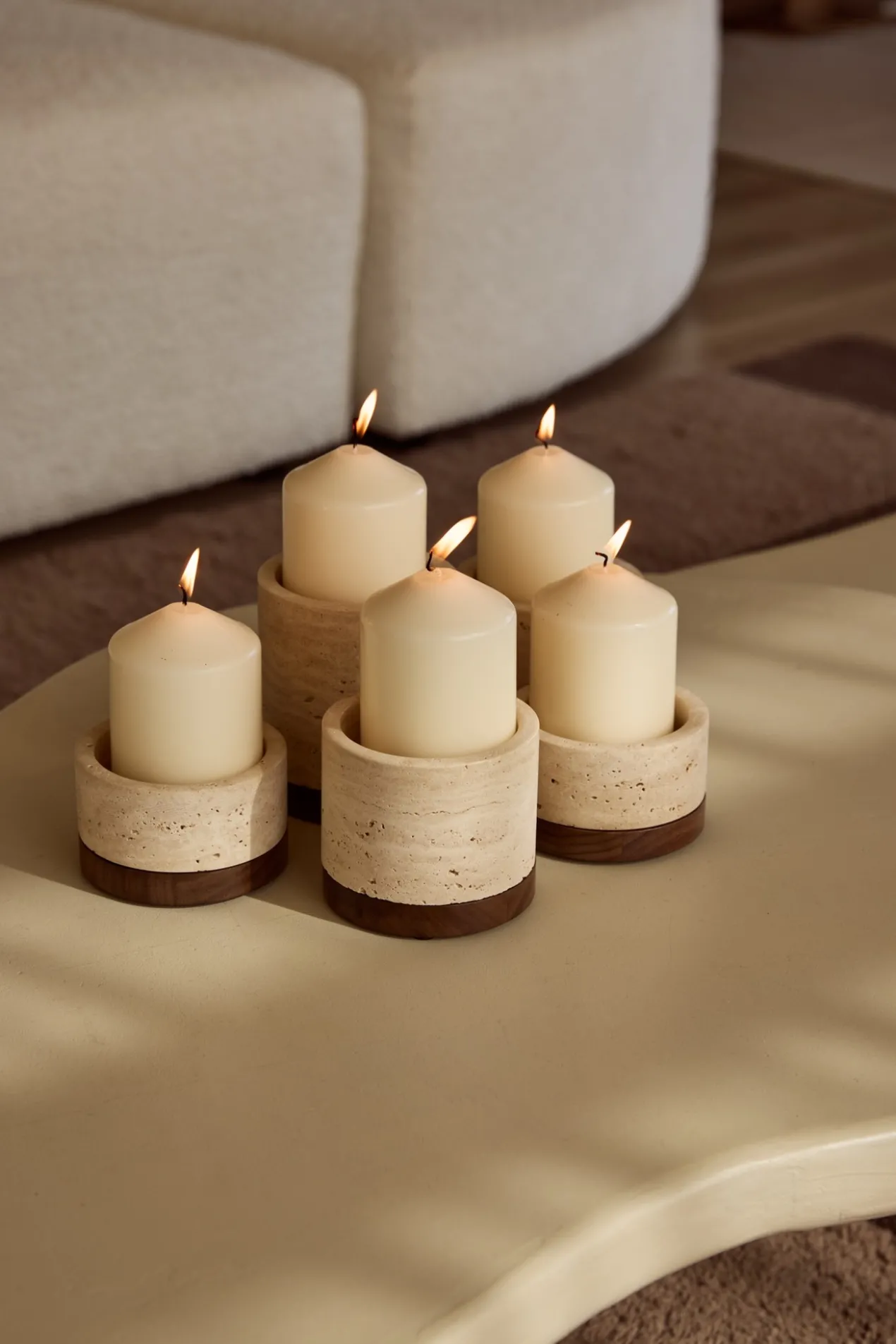 Kaarshouder Travertine S
