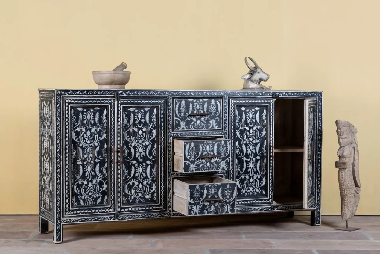 Kaira - Handbeschilderd Boho Dressoir