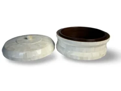 Kist bone inlay wit