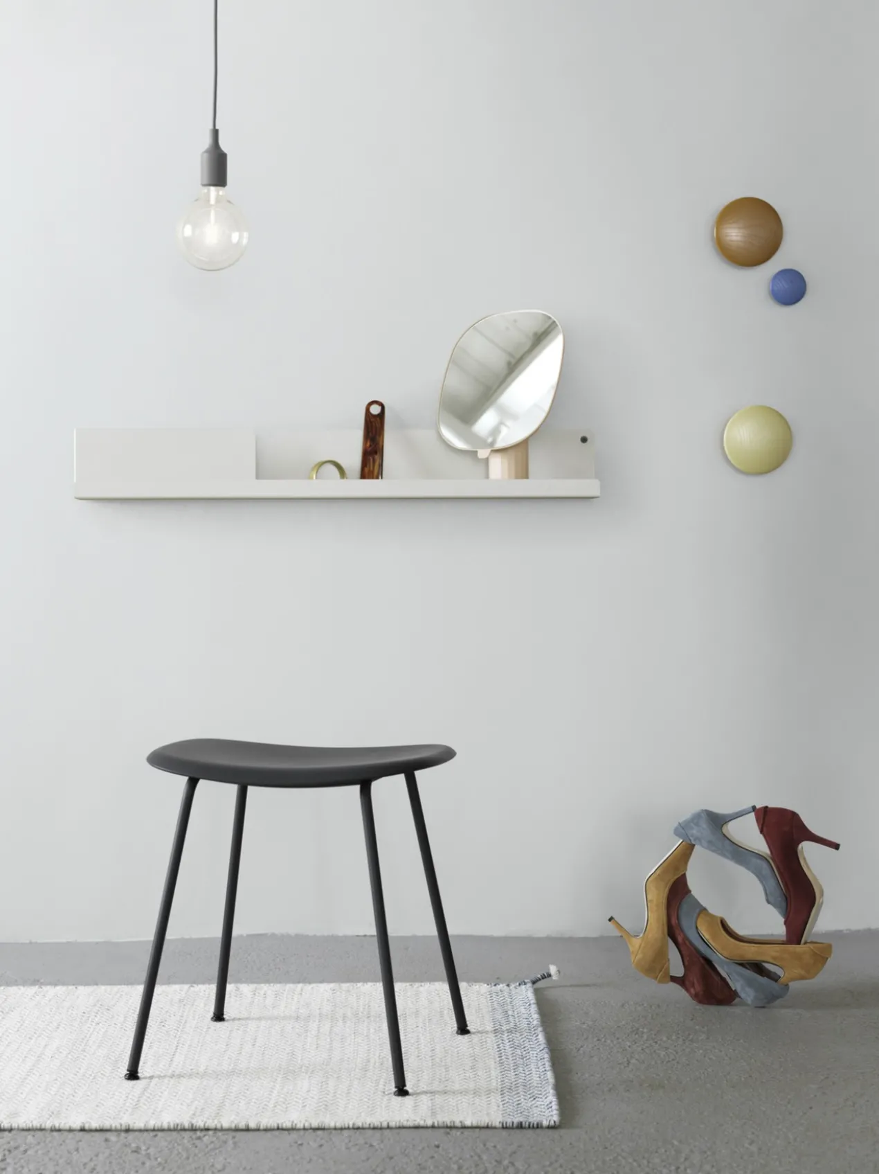 Kruk Fiber met eiken onderstel ochre