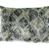 Kussen velvet wilde slangenhuid Kussen velvet slangenhuid 40 x 60 cm beige