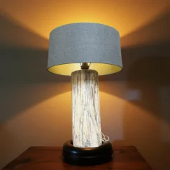Lampvoet massief en uniek
