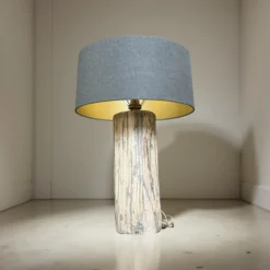Lampvoet massief en uniek