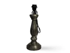 Lamp voet wit metaal uniek