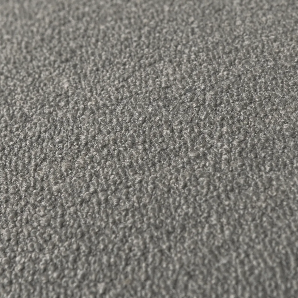 Lofty hocker boucle grijs