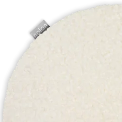 Lot zitkussen rond teddy