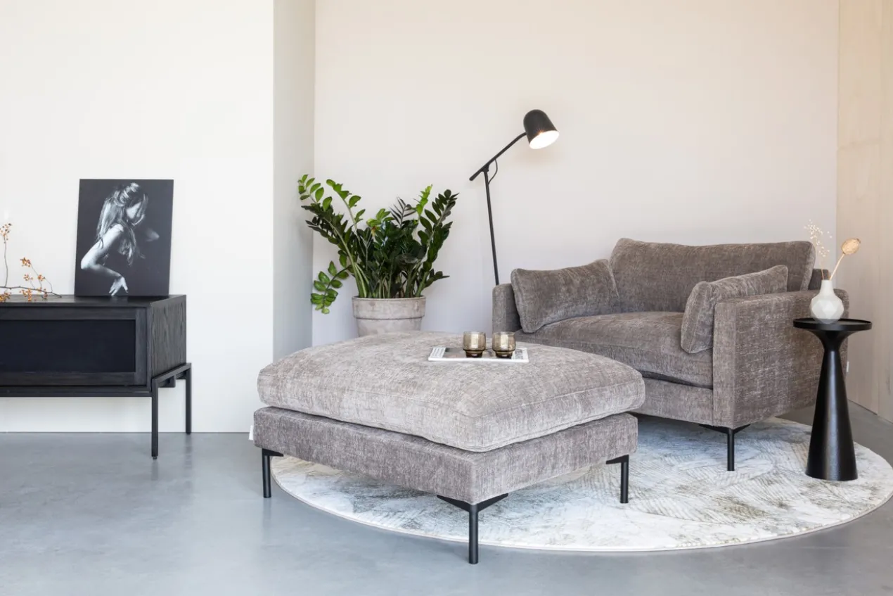 Love seat summer coffee