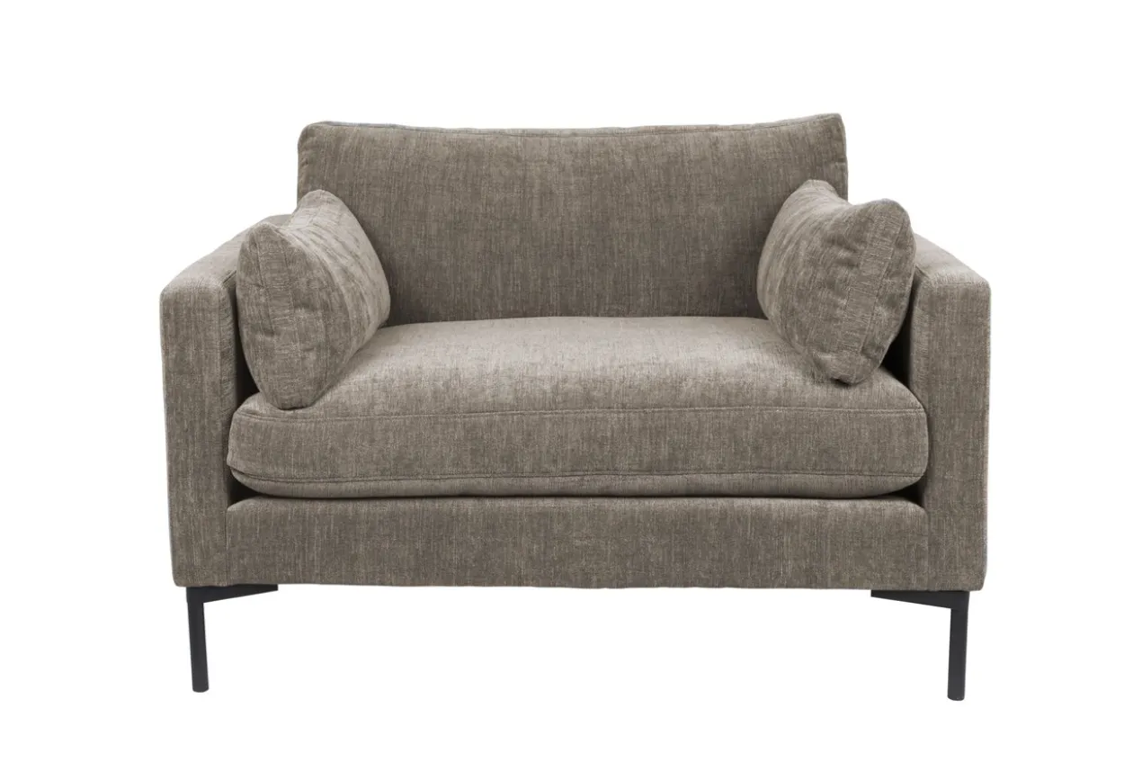 Love seat summer coffee