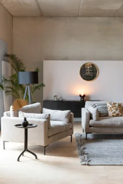 Love Seat Summer Latte