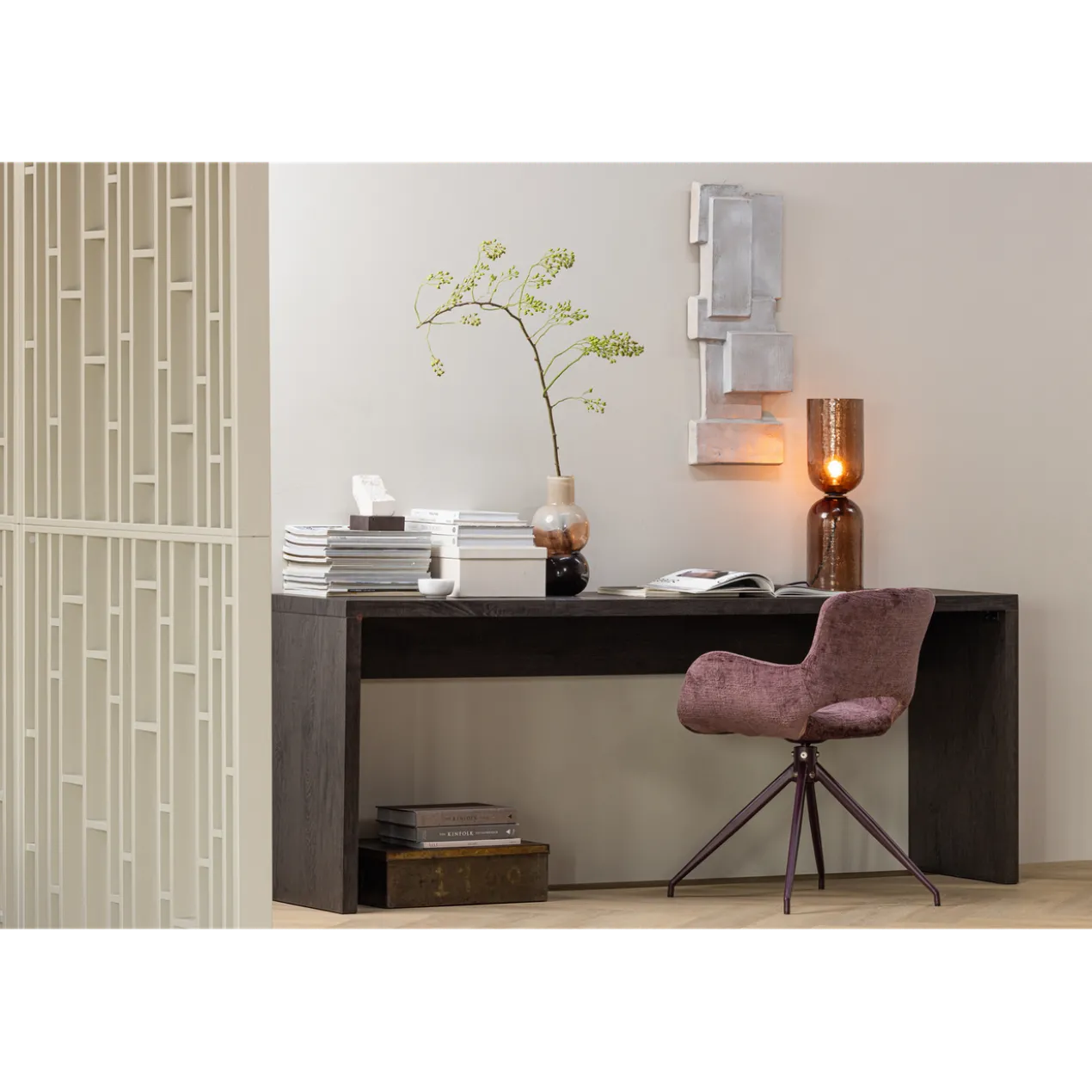 Maan sidetable mdf donkerbruin