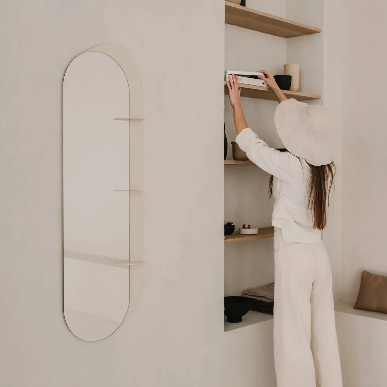 Mirror °02 Sand