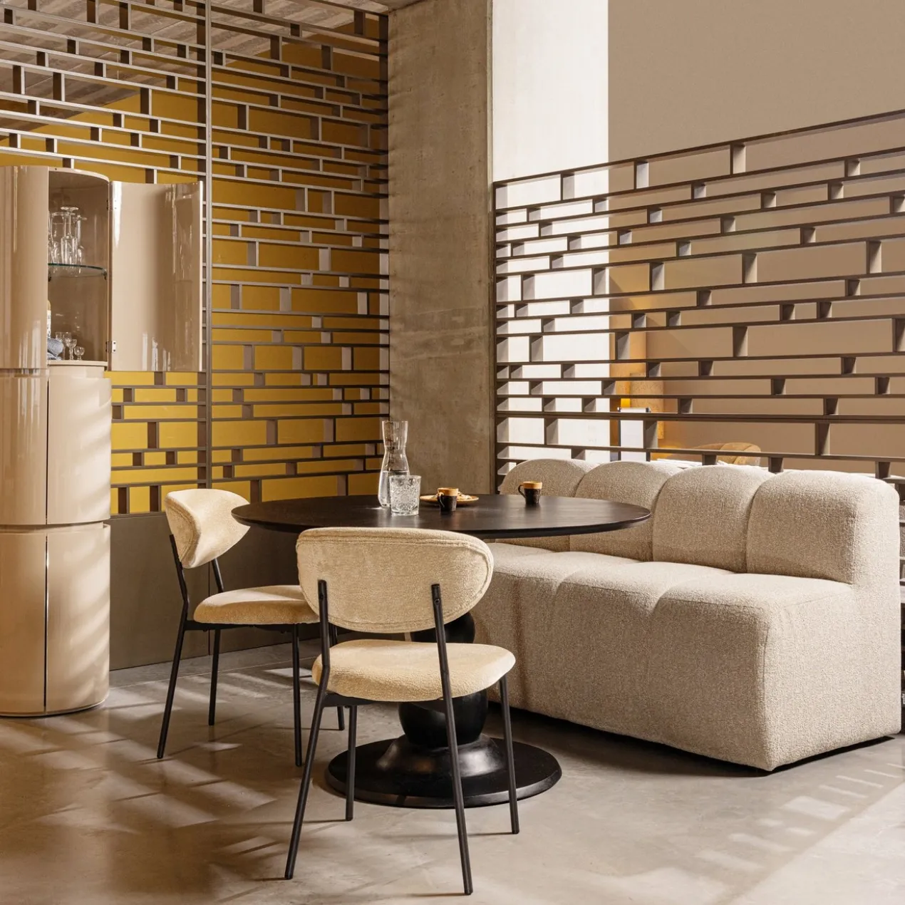 Mojo eetbank 164 cm met rugleuning boucle beige melange