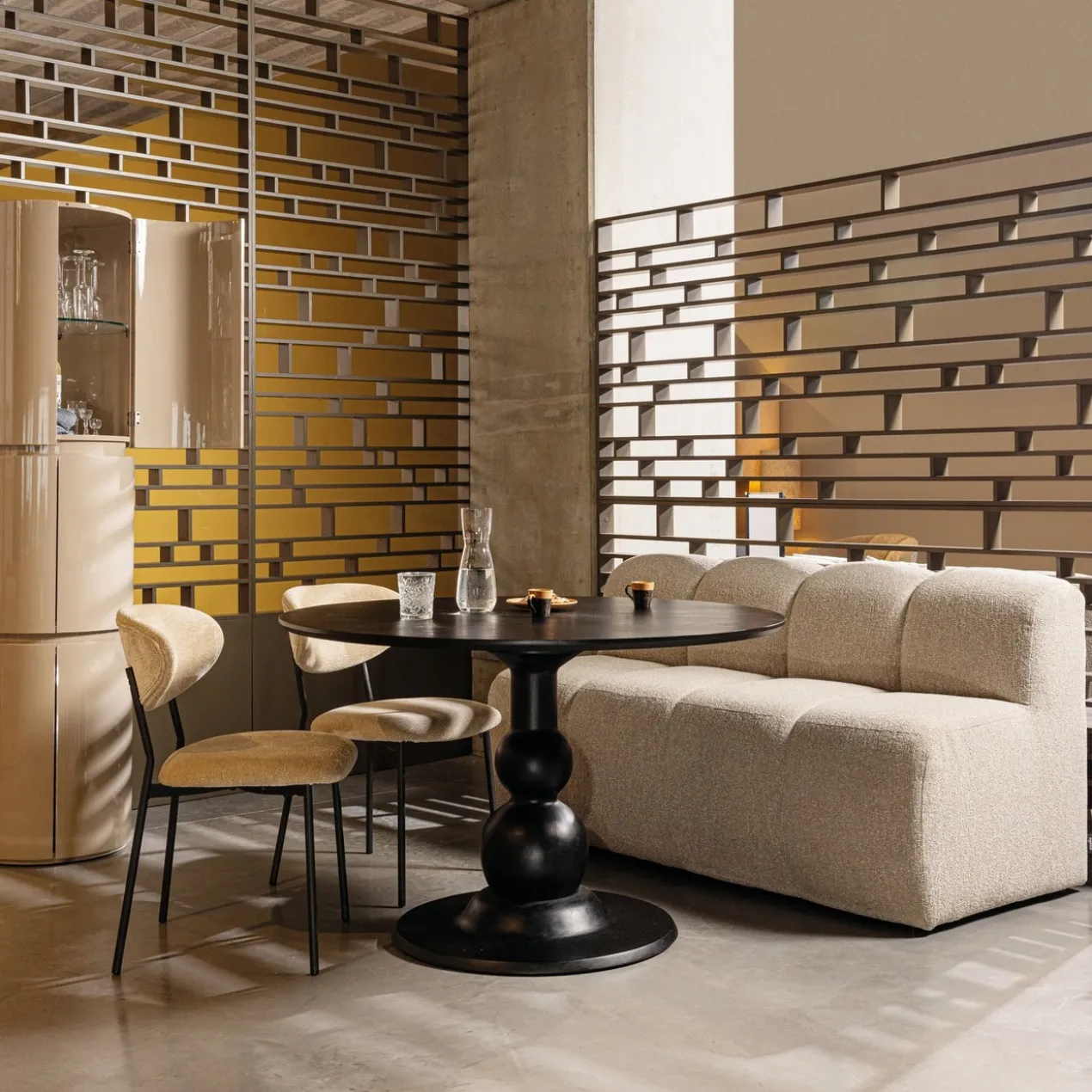 Mojo eetbank 164 cm met rugleuning boucle beige melange