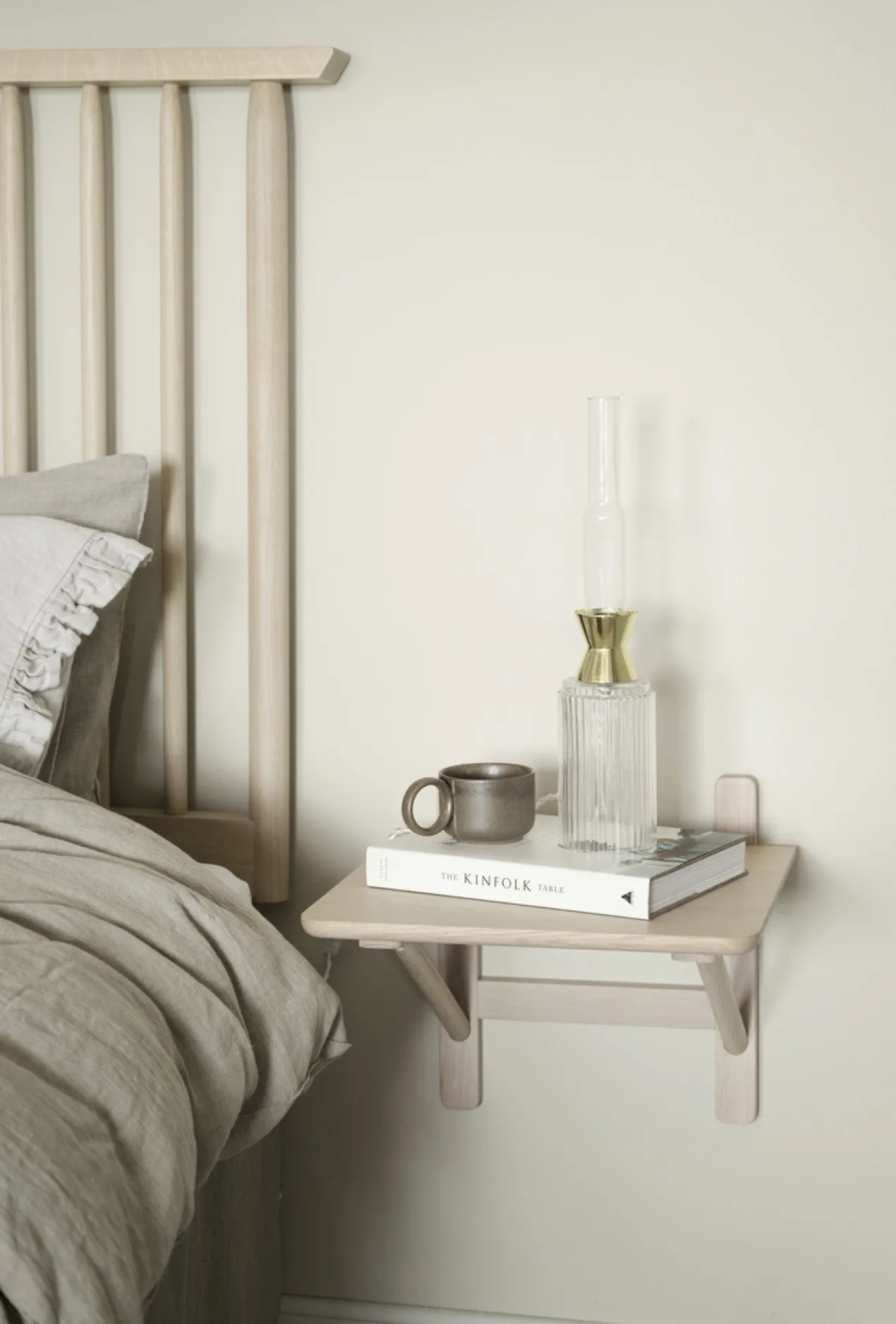 Nachtkastje Camrose Whitewash