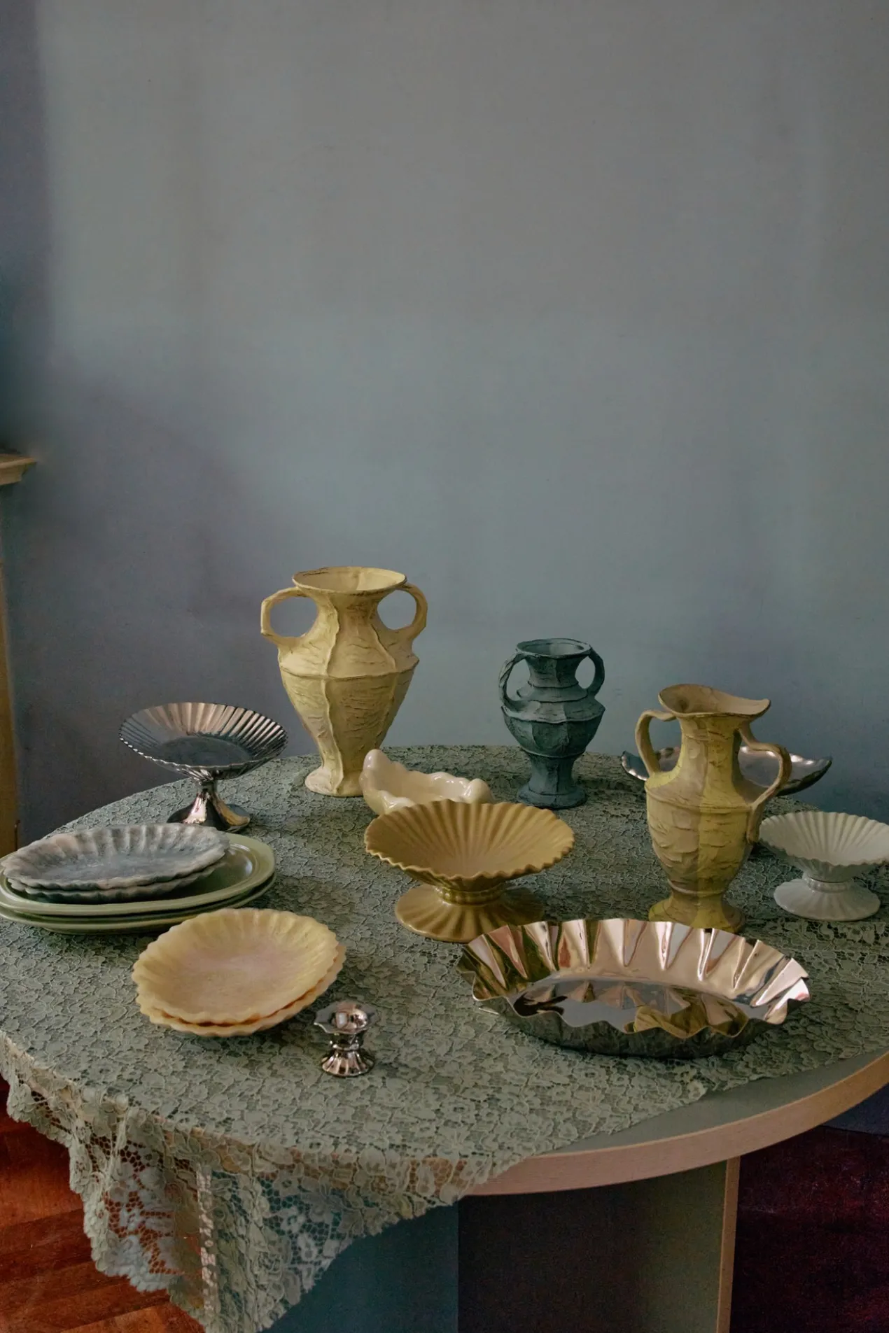 New classics serveerschaal resin ivory
