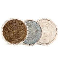 Onderzetter Rotan schelpjes wit