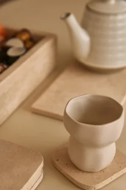 Organische onderzetter Travertine - set van 4