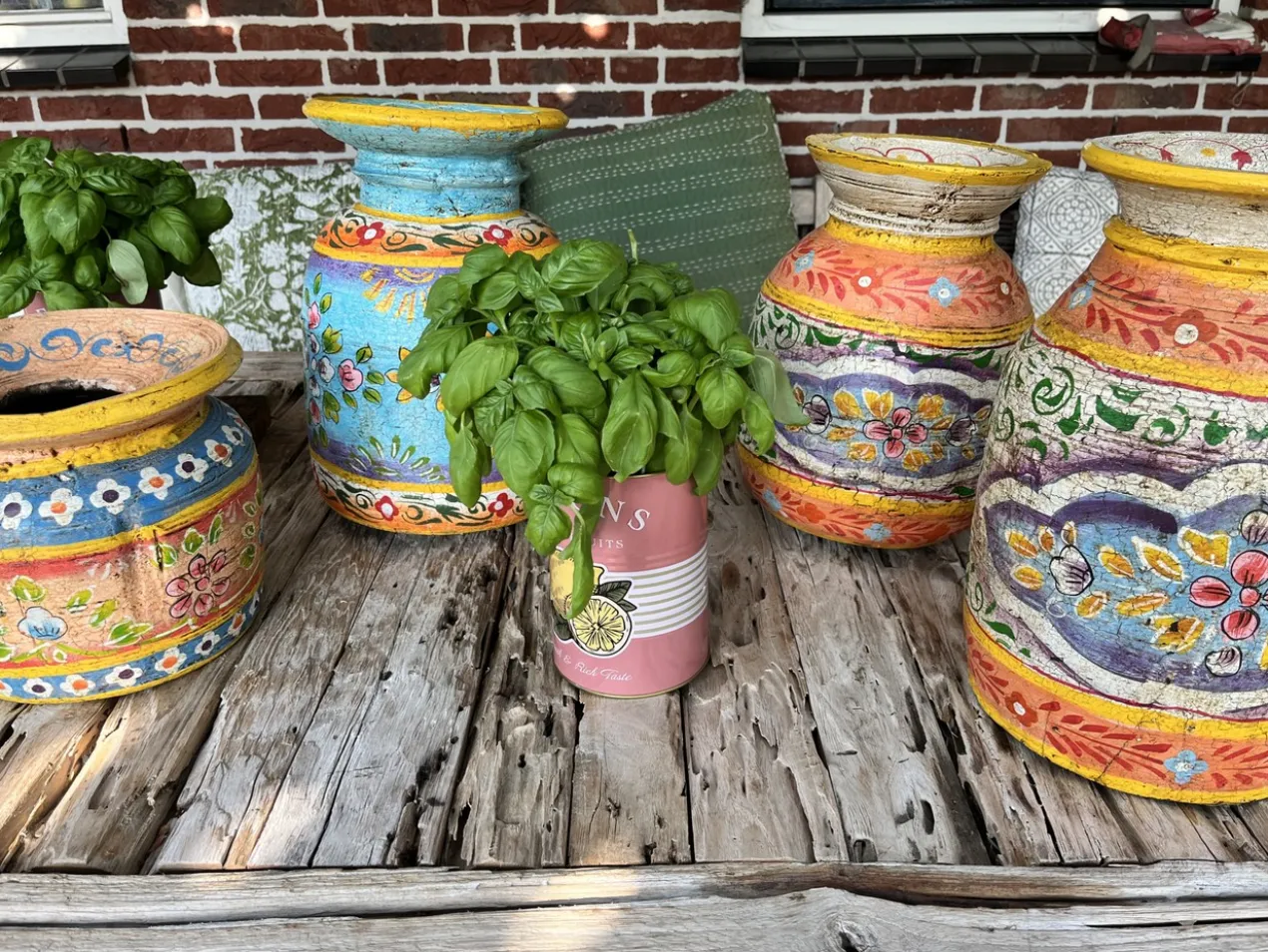 Oude pot Handbeschilderd H20 cm