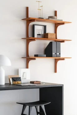 PI wandplank - 3 planken - mahonie