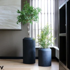 Plantenpot Horsens S rough black Ø37 x H50 cm