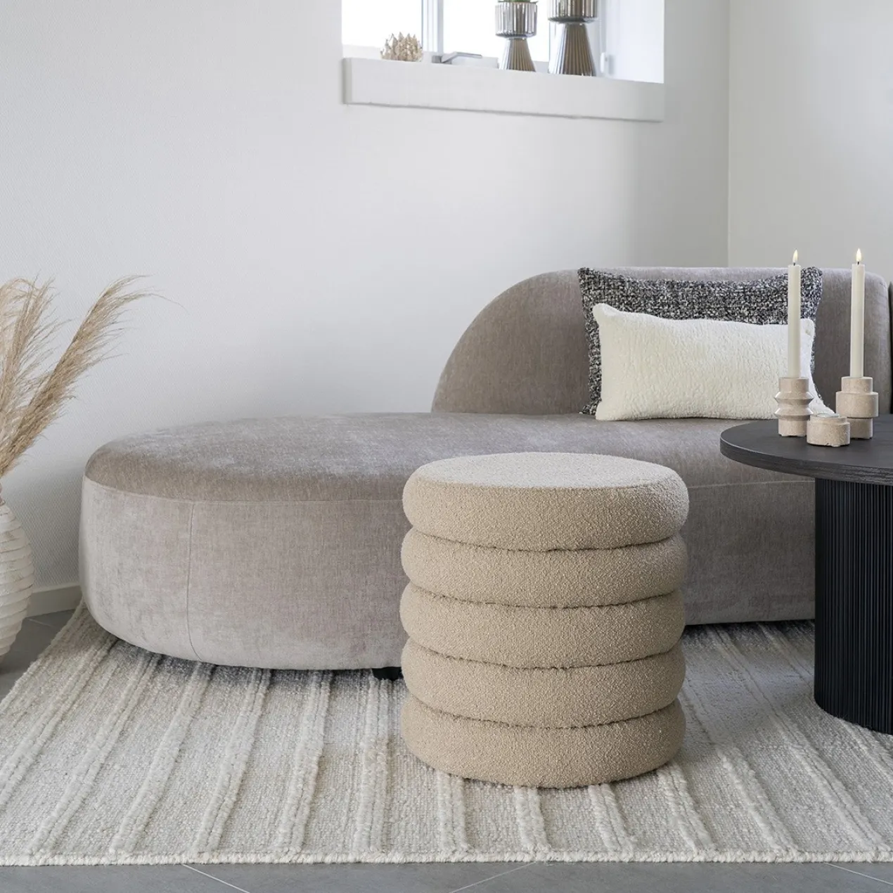 Poef Willemijn Bouclé beige