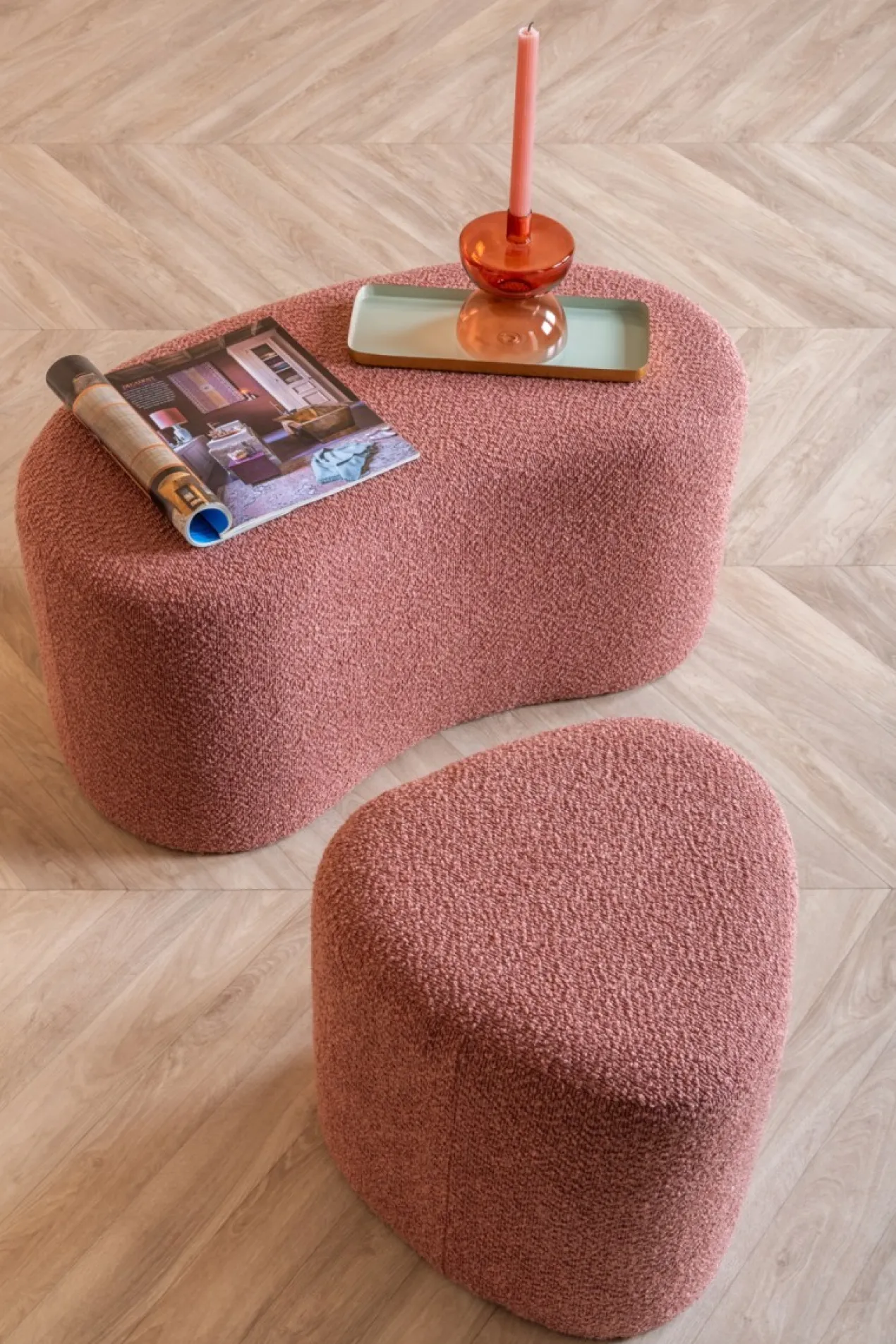 Pouf Ada organic large bouclé faded pink
