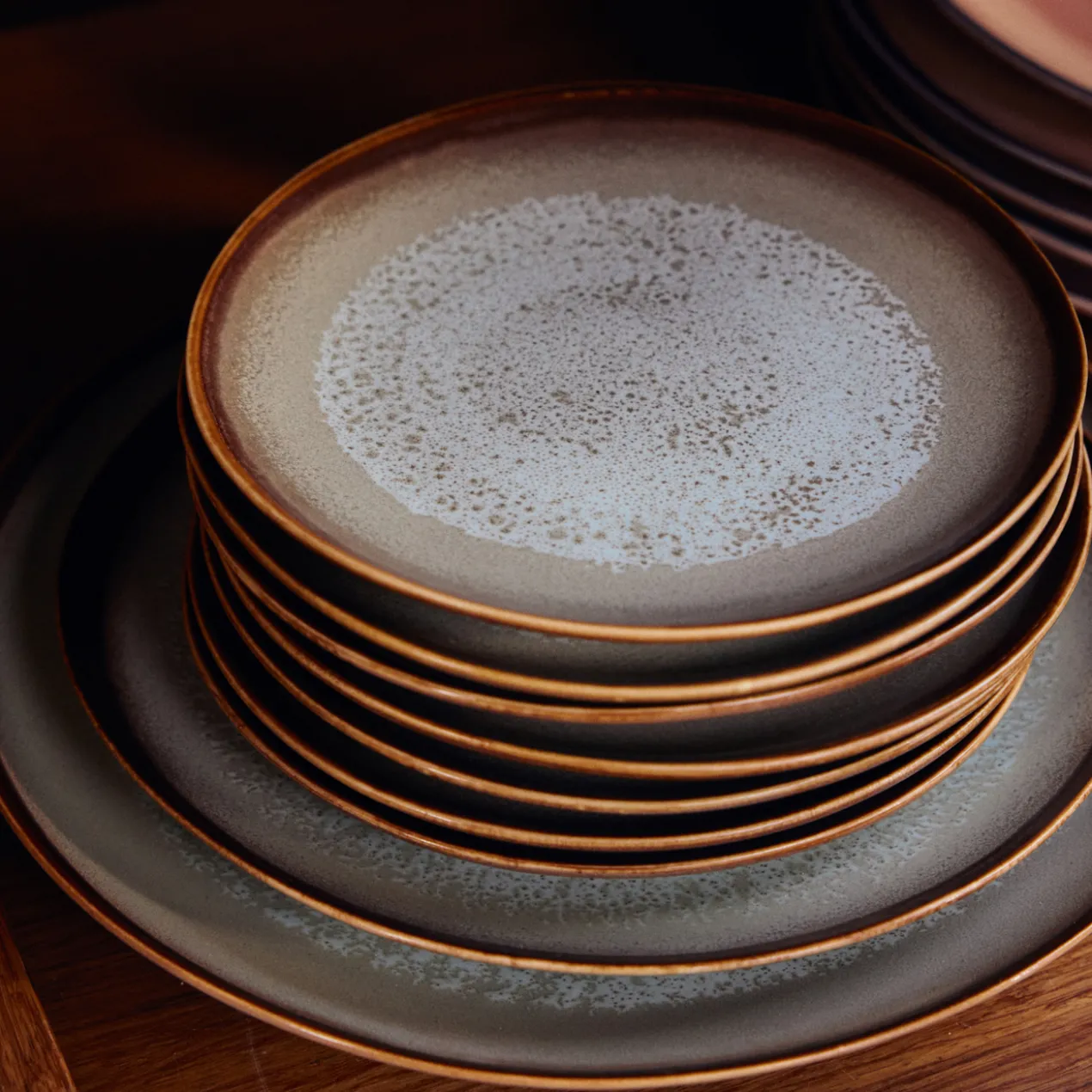 Servies 70's ceramics ontbijtbord contrast - set van 2