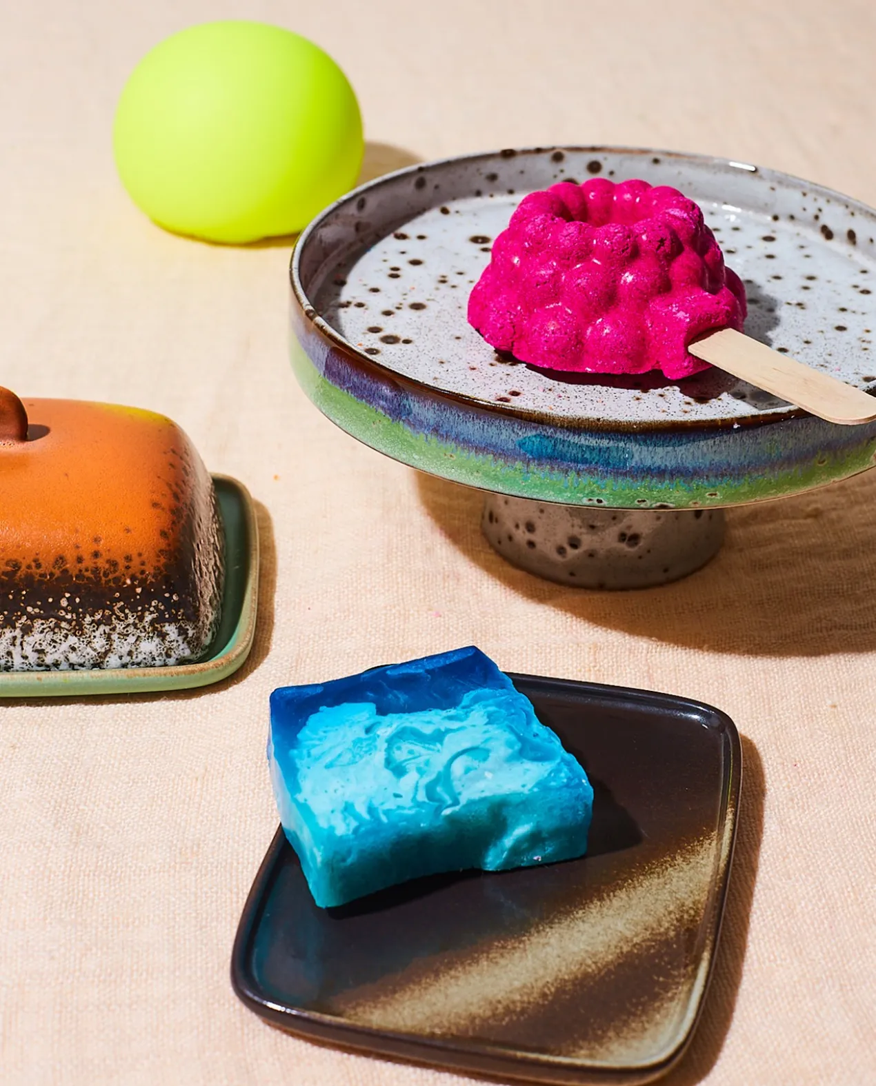Servies 70's Ceramics taartplateau comet