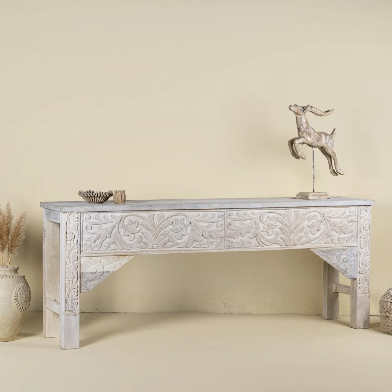 Sidetable Aariv #1