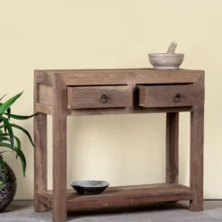 Sidetable Aatreya