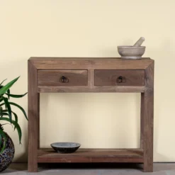 Sidetable Aatreya