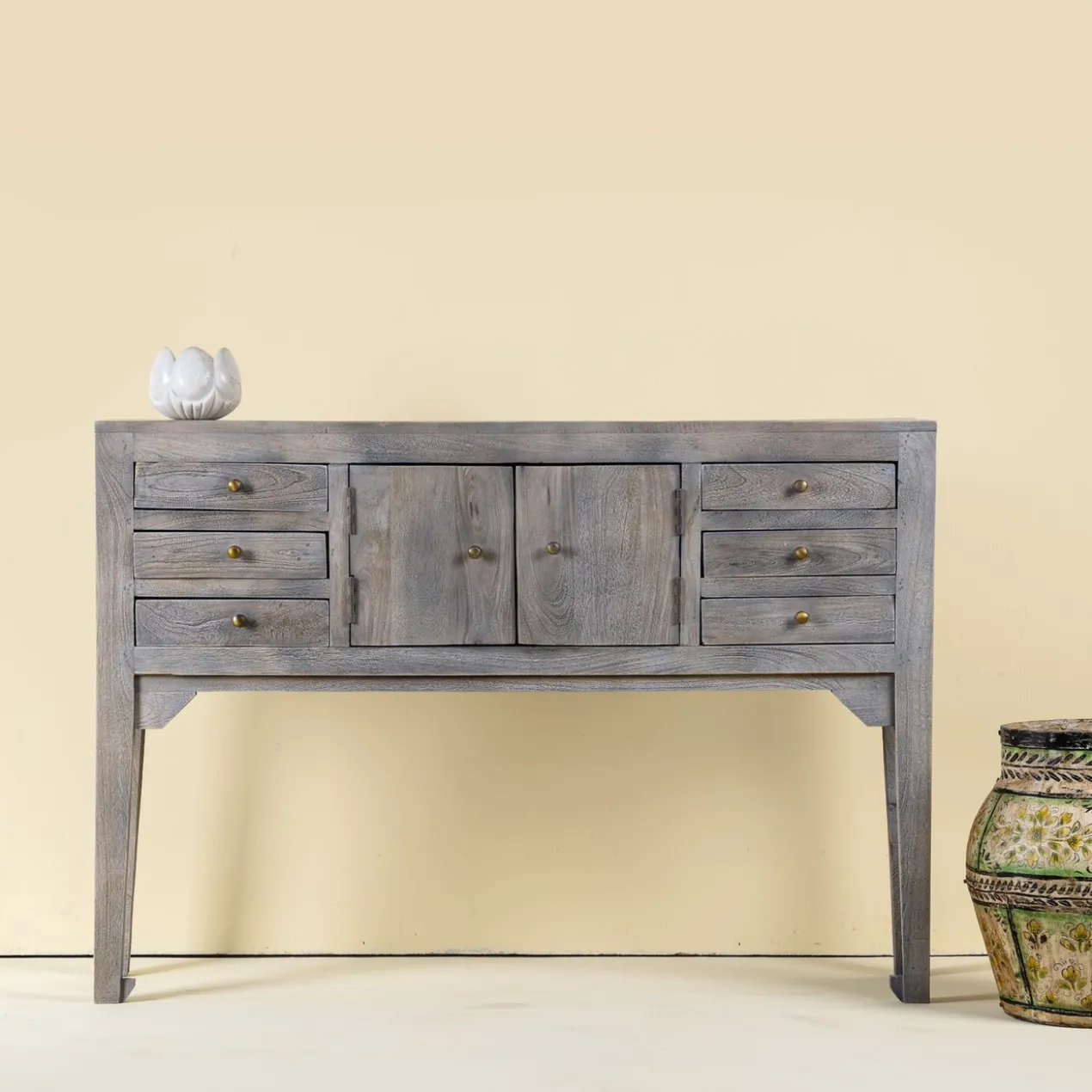 Sidetable Watika