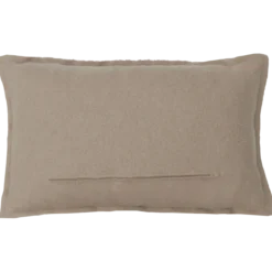 Sierkussen boiled wool naad zand 58x37 cm