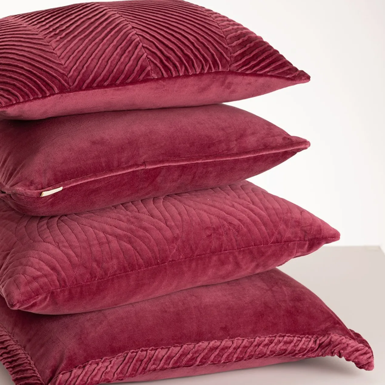 Sierkussen Cord piping velours blushpink 45x45 cm