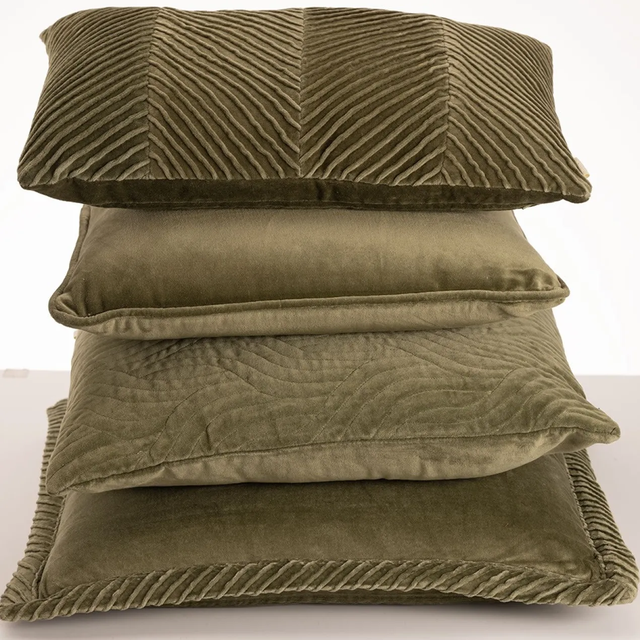 Sierkussen Curve velours eucalyptus 50x50 cm