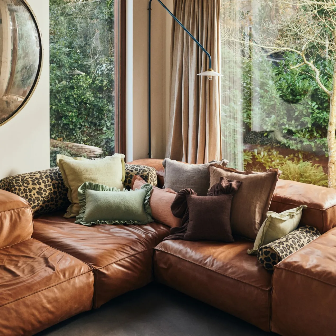 Sierkussen linen magnolia