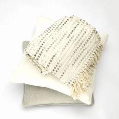 Sierkussen linnen washed off-white