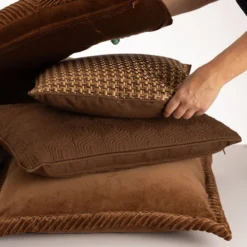 Sierkussen Richstitch linnen mocca macha 40x40 cm