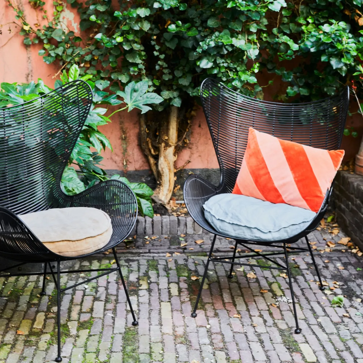 Sierkussen Striped Velvet 60x40 cm red/pink
