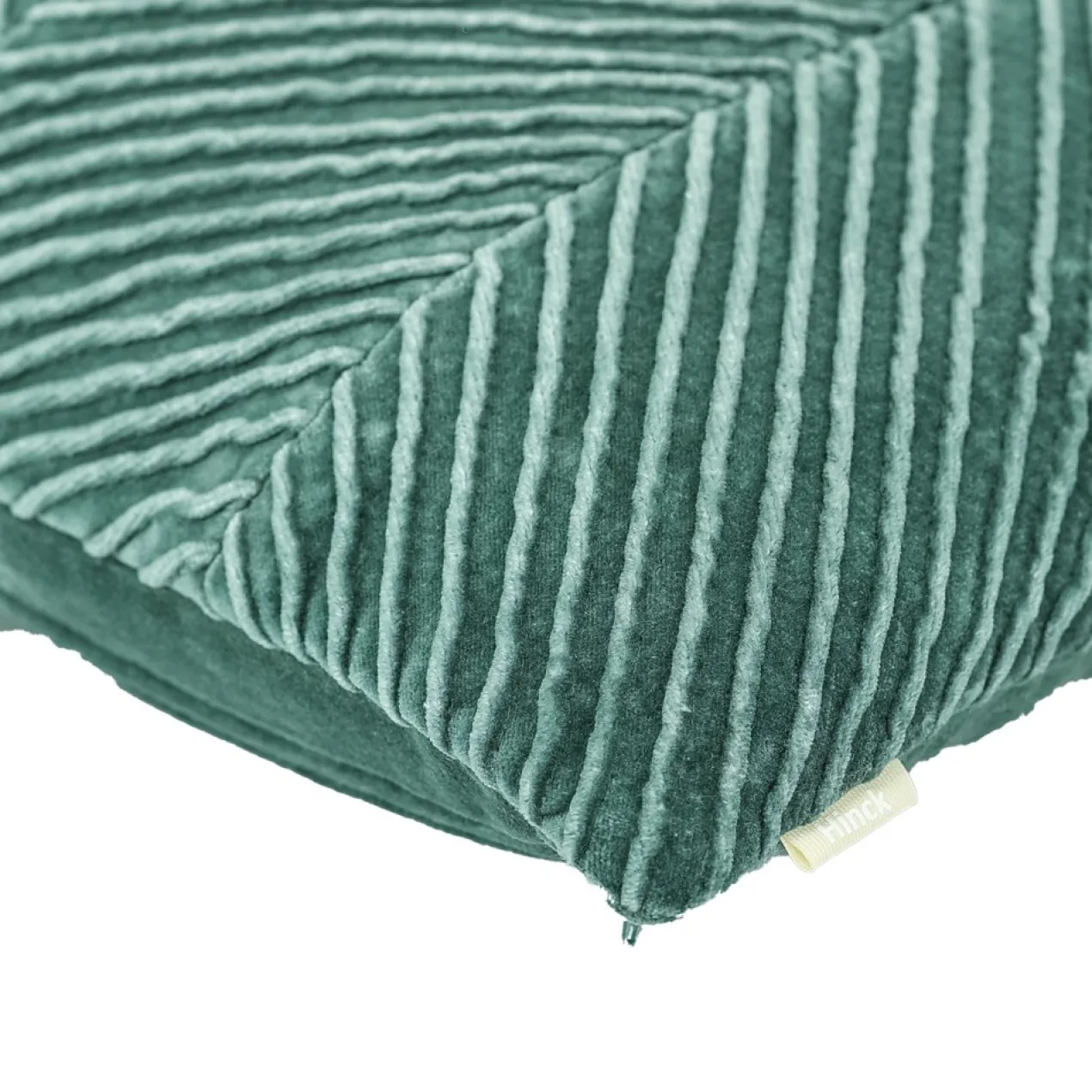 Sierkussen velours tucked allover seablue