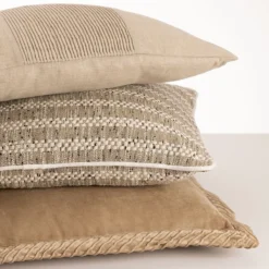 Sierkussen velours tucked border beige