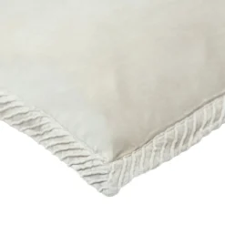 Sierkussen velours tucked border natural