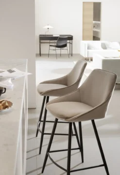 Sierra velvet barkruk beige - 67 cm