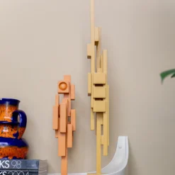 Skyline sculpture mustard L