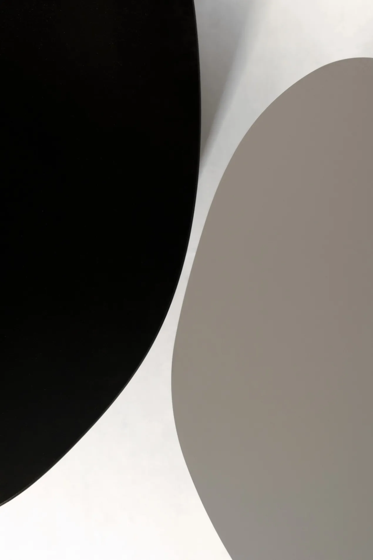 Studio HENK tafel Butterfly Blob - zwart frame, HPL Fenix nero ingo 200 x 100 | HPL Fenix Nero Ingo | Rechte Rand | Frame Zwart