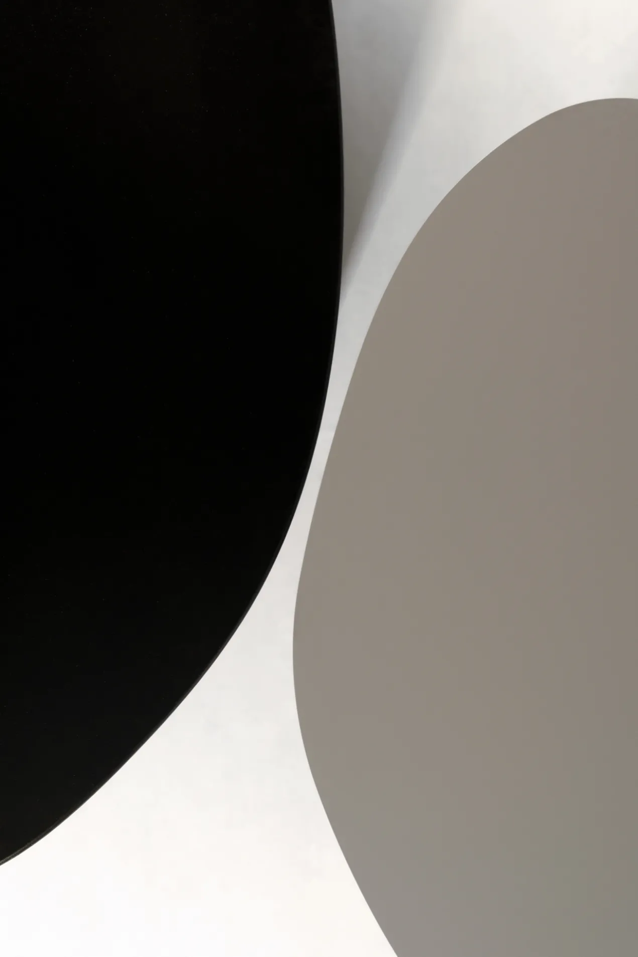Studio HENK tafel Butterfly Blob - zwart frame, HPL Fenix ne